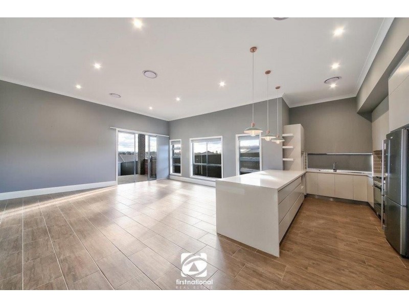 45 Buckingham Loop, Oran Park NSW 2570