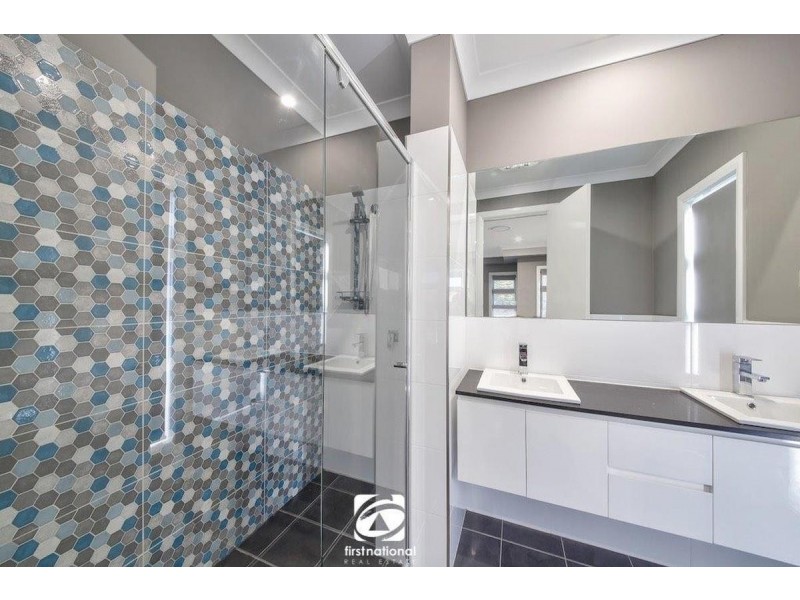 45 Buckingham Loop, Oran Park NSW 2570