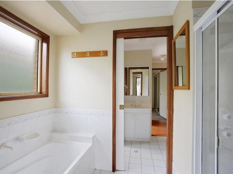 52 Veness Circuit, Narellan Vale NSW 2567