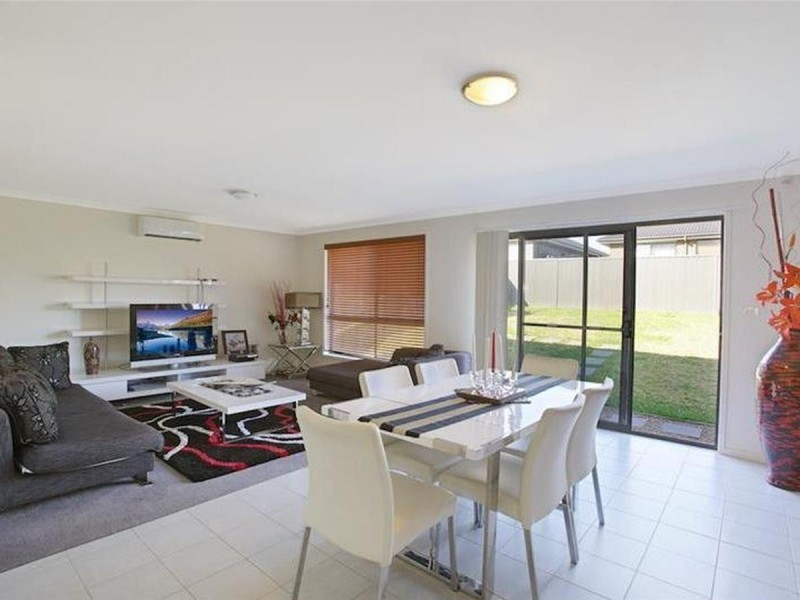 10 Ascot Drive, Currans Hill NSW 2567