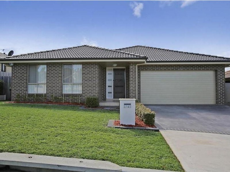 16 Montazah Street, Spring Farm NSW 2570