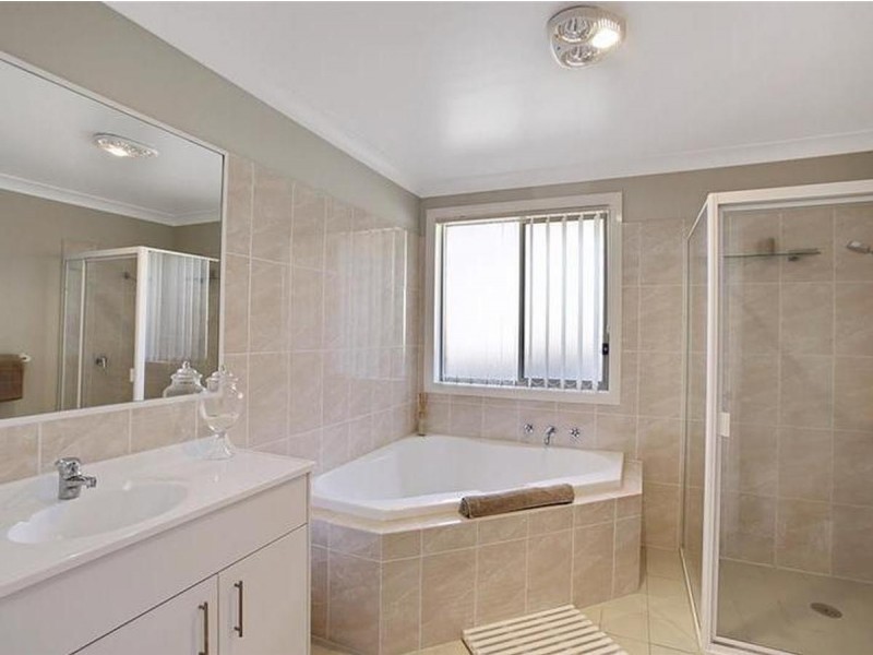 16 Montazah Street, Spring Farm NSW 2570