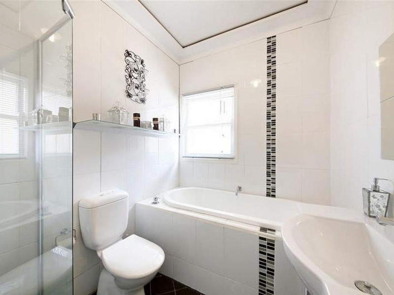 90 Macarthur Road, Elderslie NSW 2570