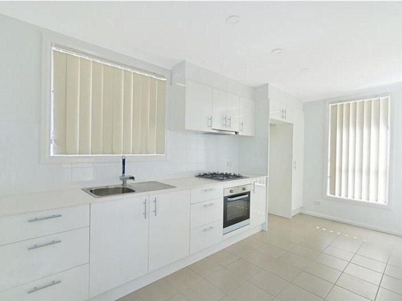 1/90 Macarthur Road, Elderslie NSW 2570