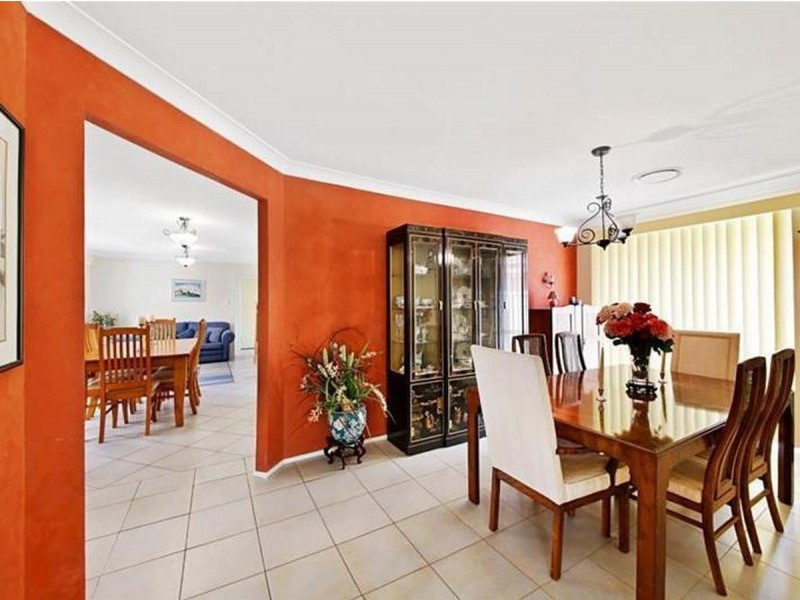 6 Inglis Court, Harrington Park NSW 2567