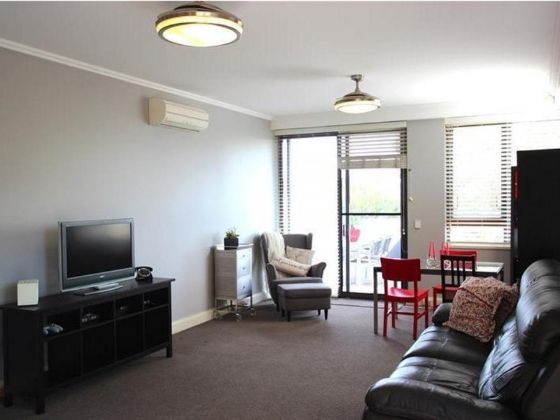 4A/541 Pembroke Road, Leumeah NSW 2560