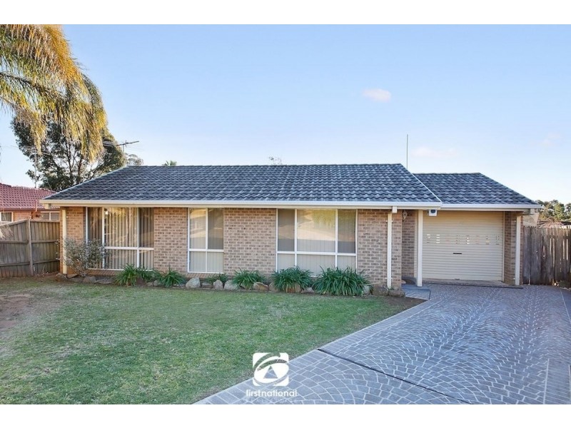 14 Wignell Place, Mount Annan NSW 2567
