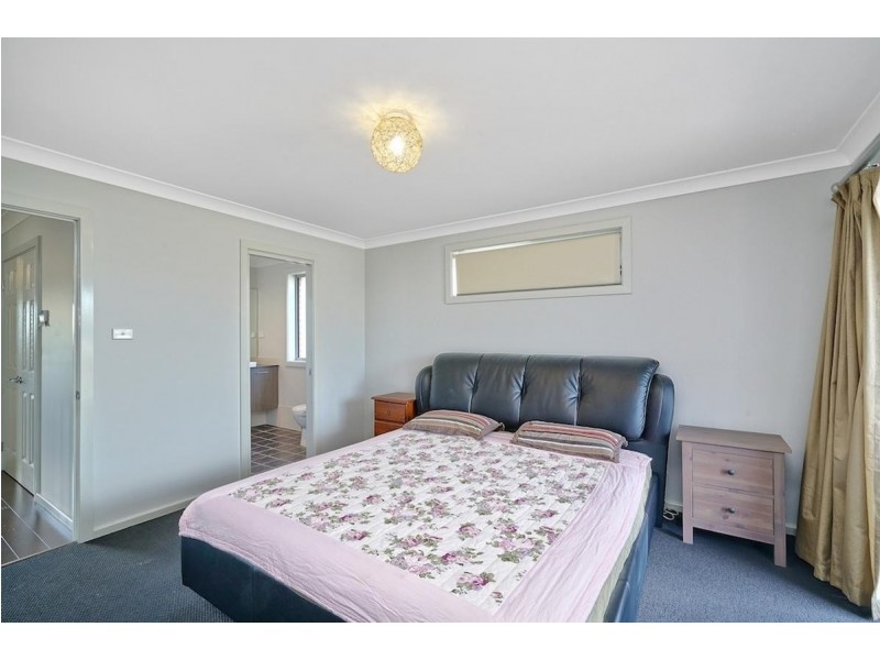 130 Pearson Cres, Harrington Park NSW 2567