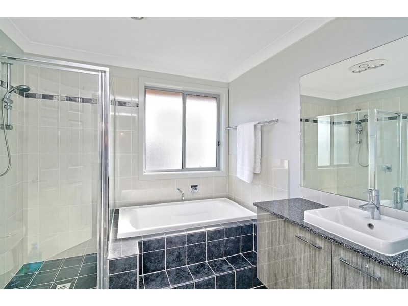 130 Pearson Cres, Harrington Park NSW 2567