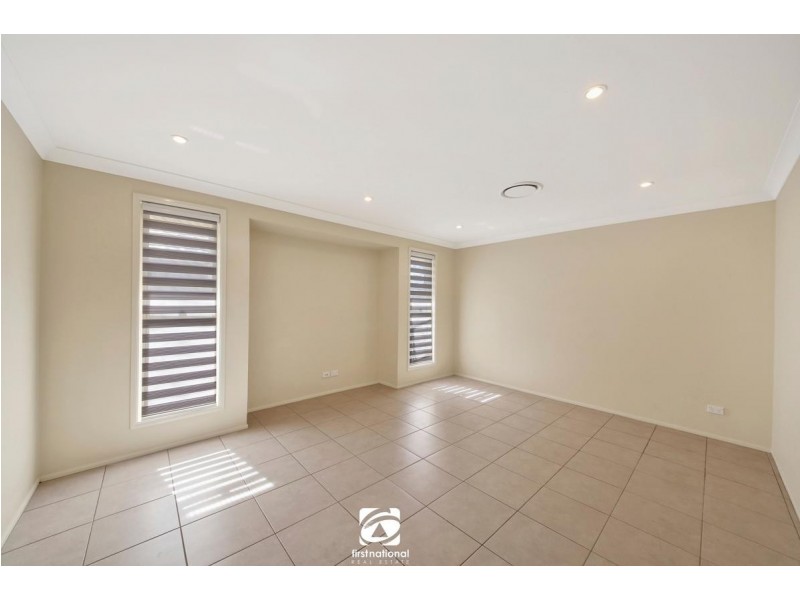 22 Agostini Circuit, Oran Park NSW 2570