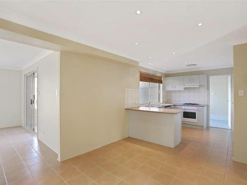 35 Kensington Drive, Harrington Park NSW 2567