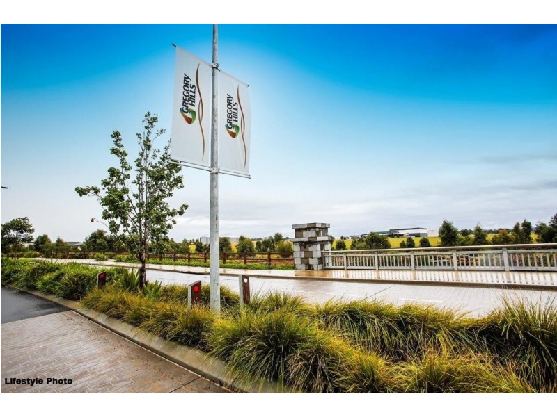 13 Tasman Street, Gregory Hills NSW 2557