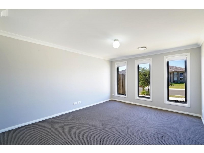 2 Norton Street, Spring Farm NSW 2570