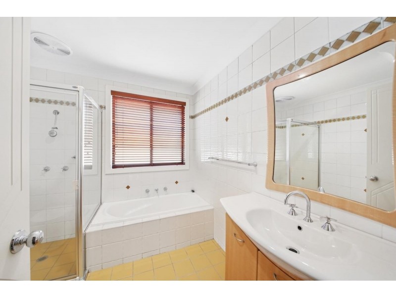 25 Macleay Cct, Harrington Park NSW 2567