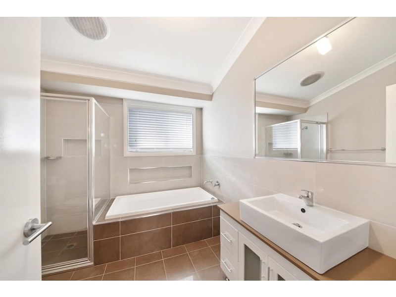 29 Explorer Street, Gregory Hills NSW 2557