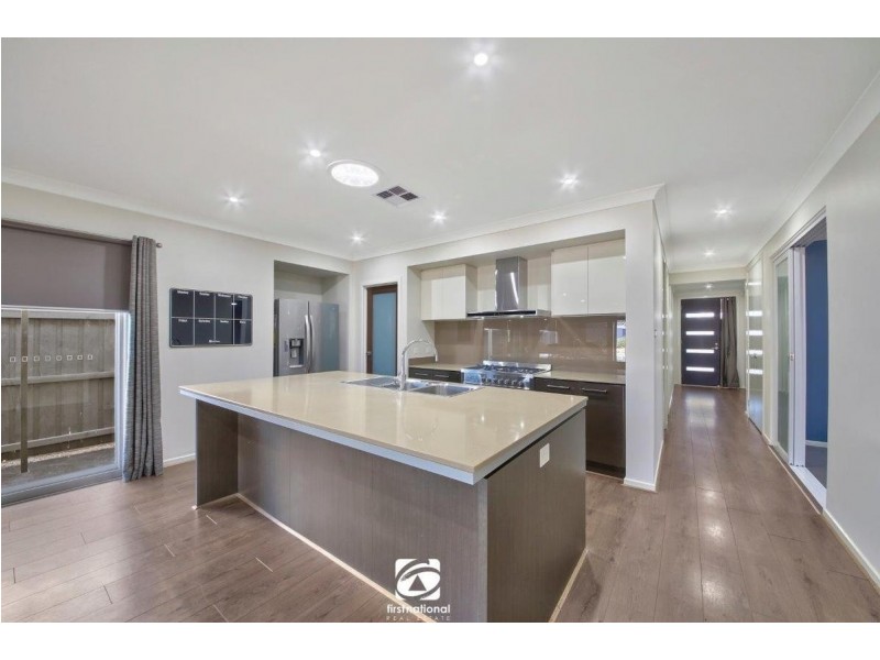 21 Loudon Crescent, Cobbitty NSW 2570