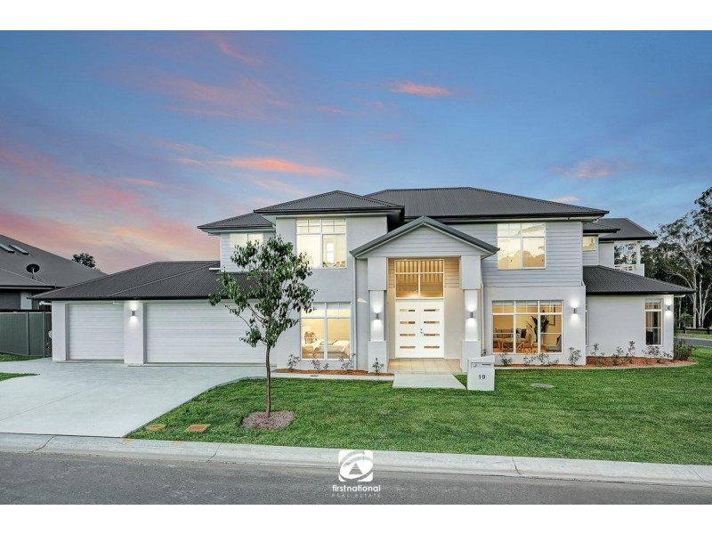 19 Dalton Terrace, Harrington Park NSW 2567