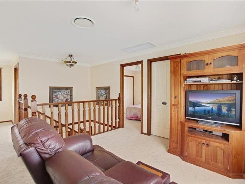 12 Solander Place, Mount Annan NSW 2567