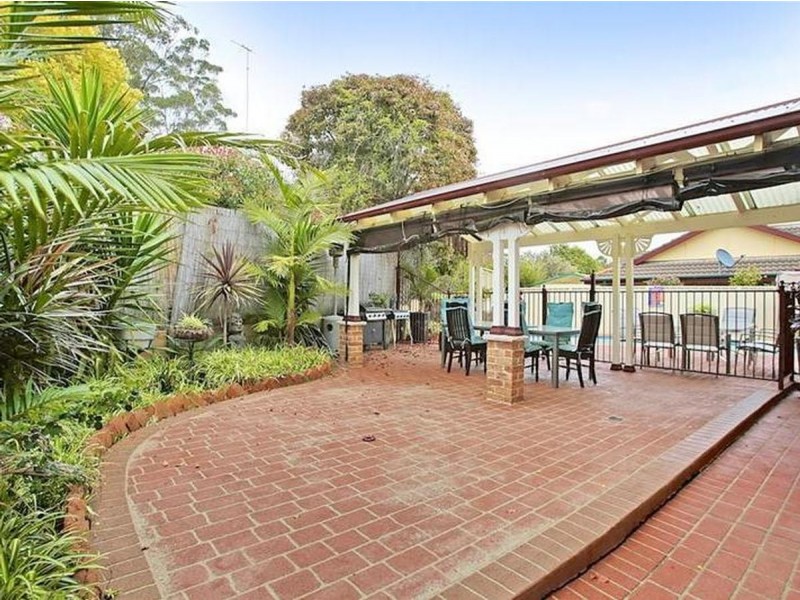 12 Solander Place, Mount Annan NSW 2567