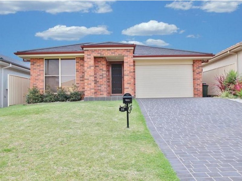 32 Bradley Drive, Harrington Park NSW 2567