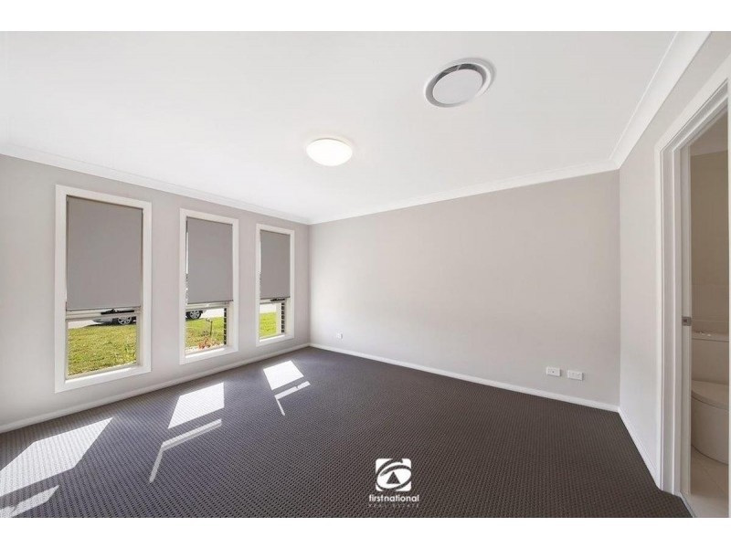 24 Romney Street, Elderslie NSW 2570