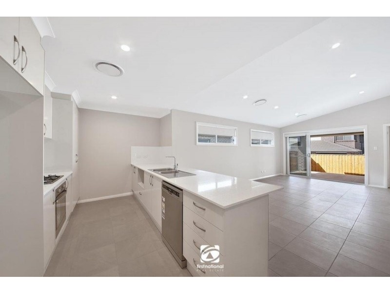 24 Romney Street, Elderslie NSW 2570