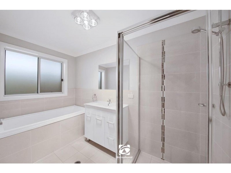 24 Romney Street, Elderslie NSW 2570