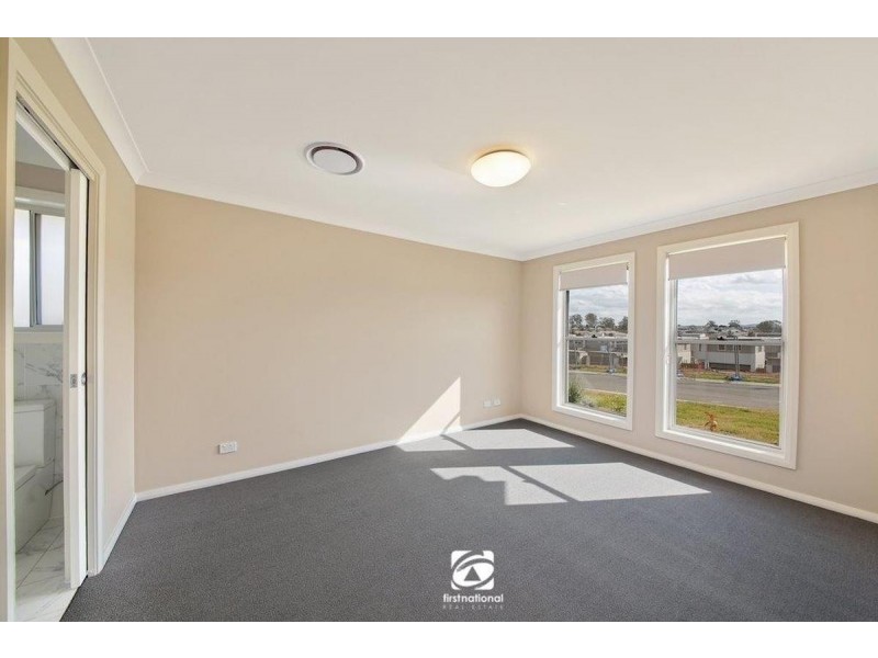 12 Romney Street, Elderslie NSW 2570