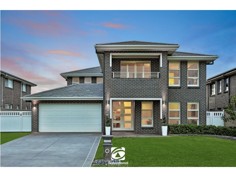 10 Lonigan Parade, Harrington Park NSW 2567