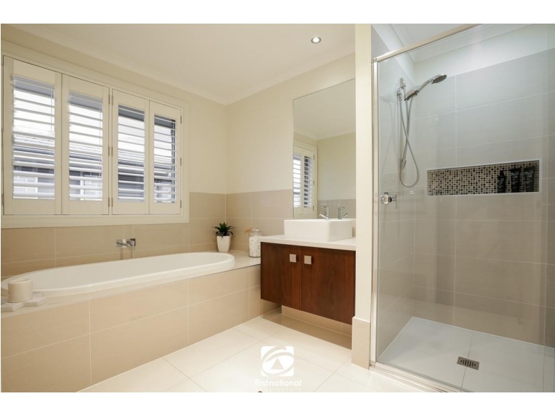 10 Lonigan Parade, Harrington Park NSW 2567