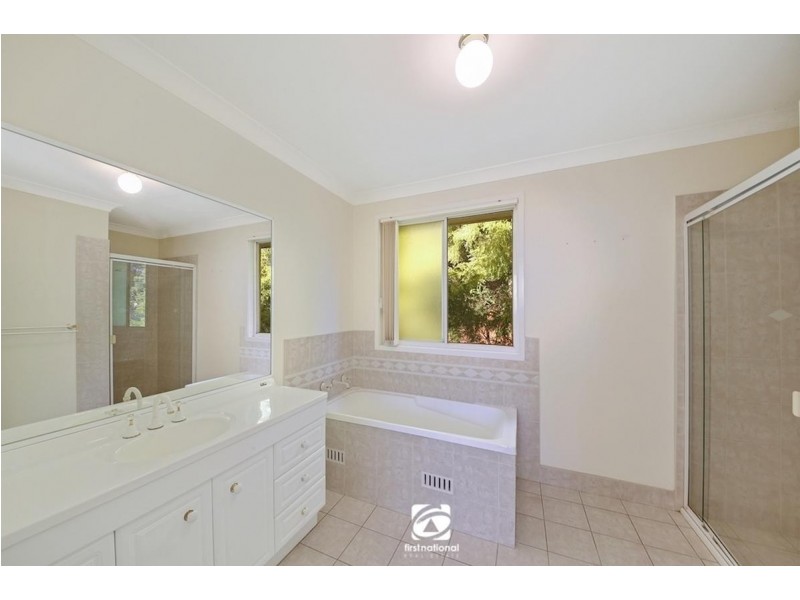 19 Lakeland Circuit, Harrington Park NSW 2567