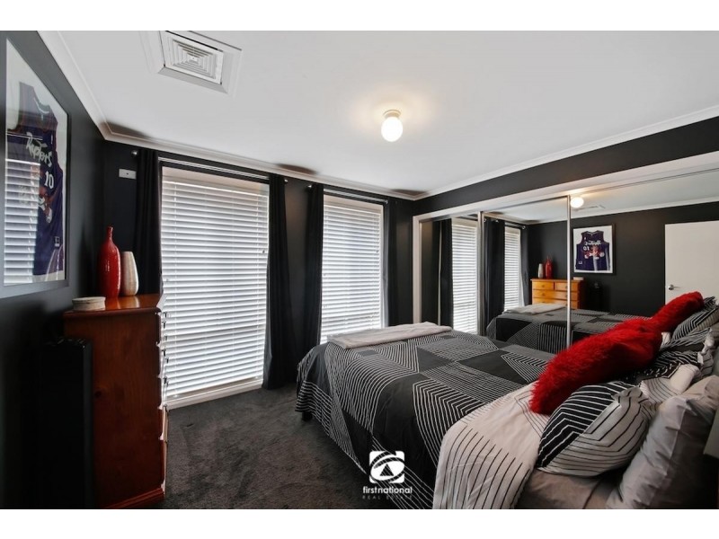 7 Singer Place, Ingleburn NSW 2565