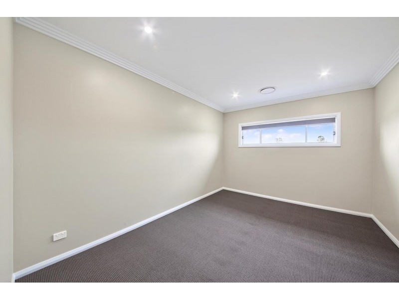 126 Hampshire Boulevard, Spring Farm NSW 2570