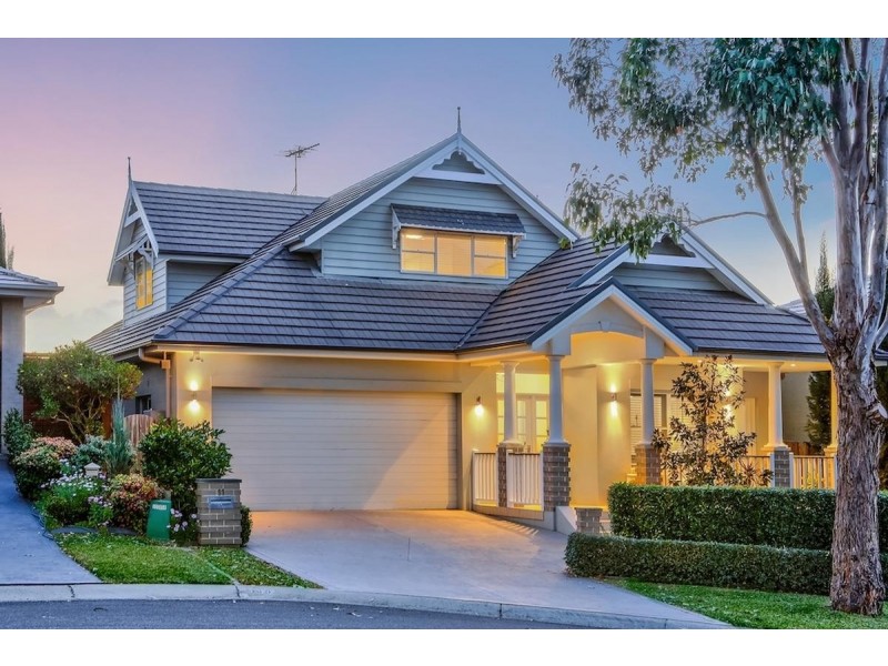 11 Whyte Place, Elderslie NSW 2570