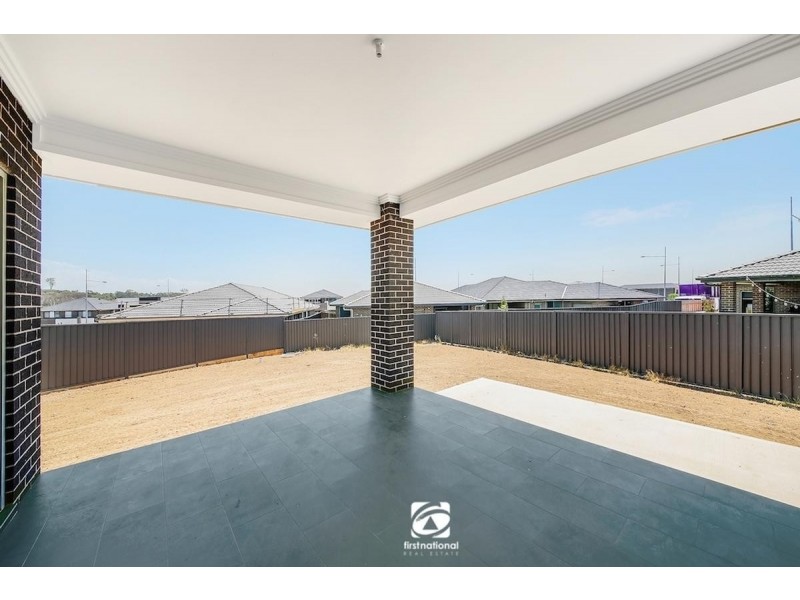 50 Bourne Ridge, Oran Park NSW 2570