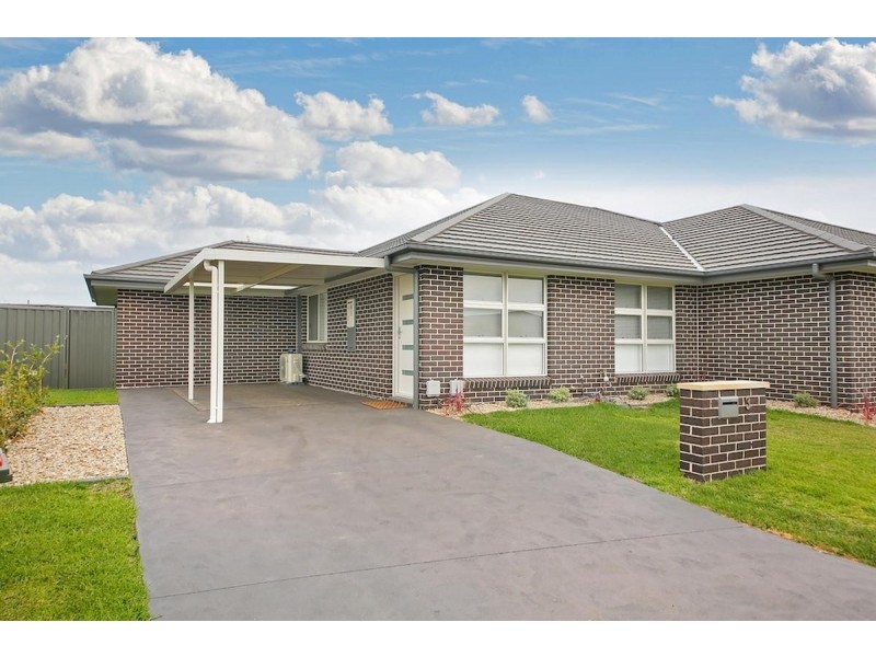 3 Norton Street, Spring Farm NSW 2570