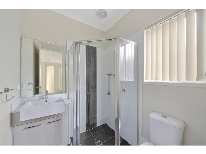 31 ROSELLA CIRCUIT, Gregory Hills NSW 2557