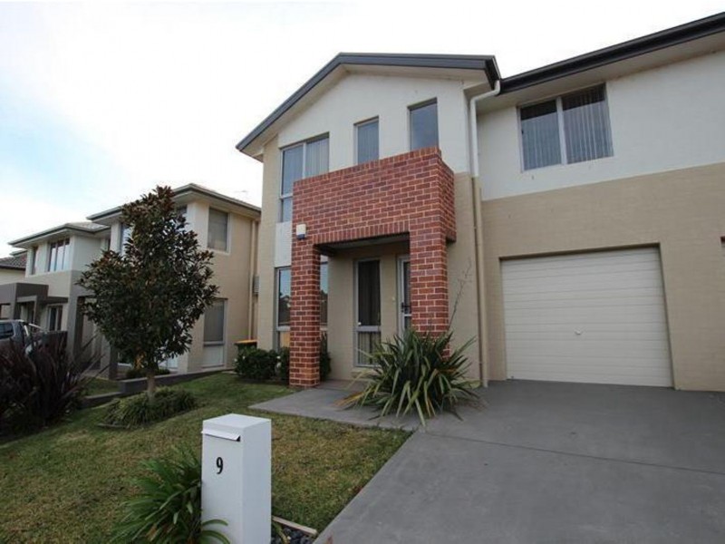 9 Bandara Circuit, Spring Farm NSW 2570