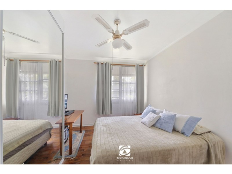 15 BURRAWONG CRESCENT, Elderslie NSW 2570