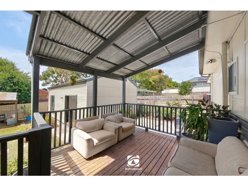 15 BURRAWONG CRESCENT, Elderslie NSW 2570