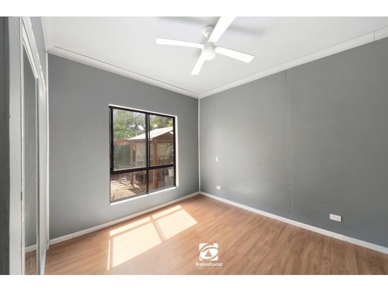 15 BURRAWONG CRESCENT, Elderslie NSW 2570