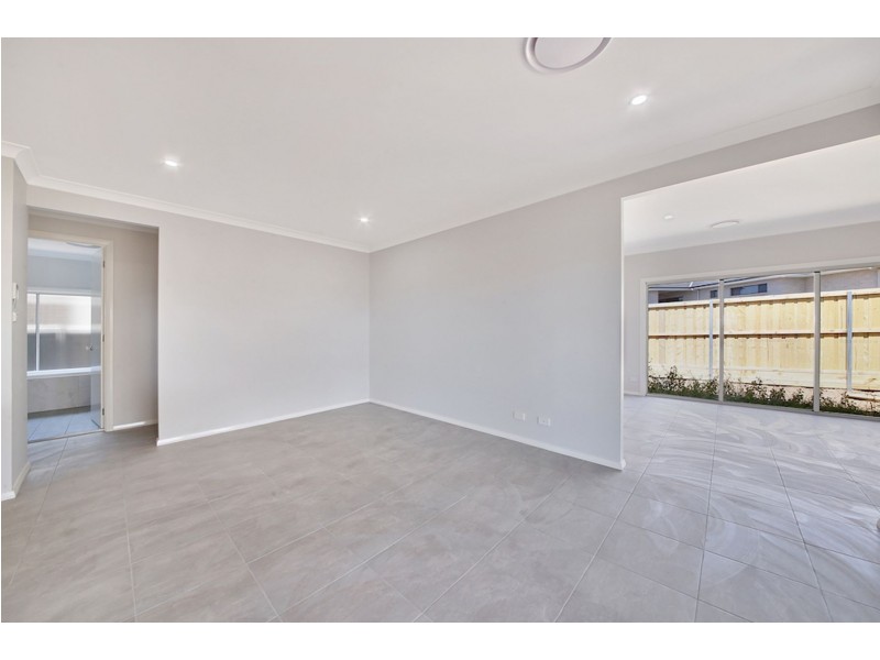 30 Williamson Street, Oran Park NSW 2570