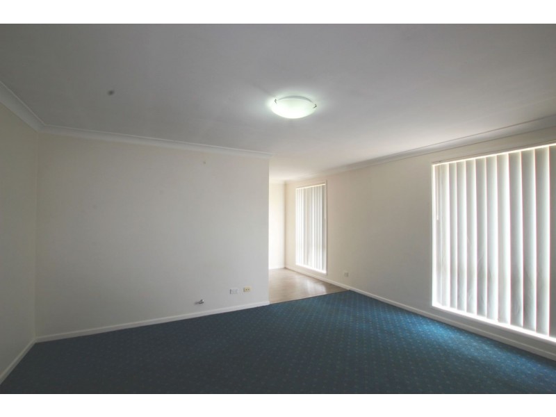 102 Gould Road, Eagle Vale NSW 2558