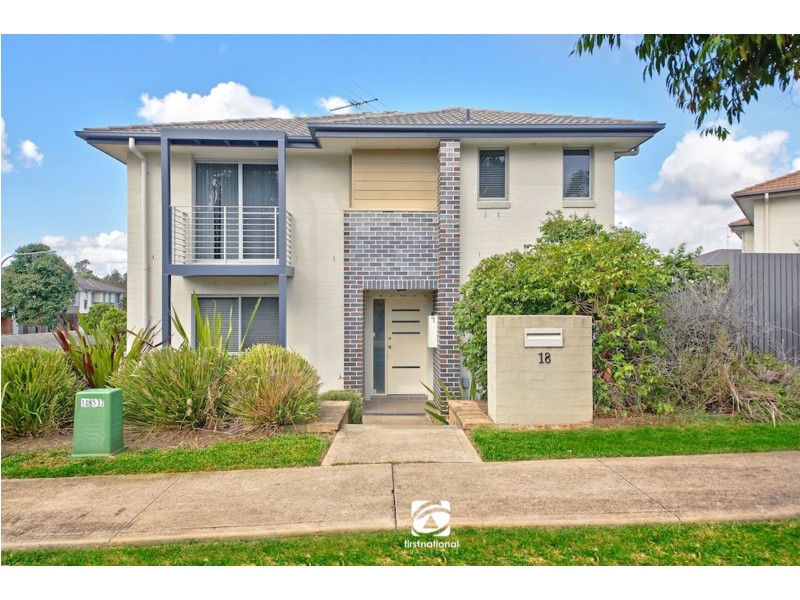 18 ARISTIDA CIRCUIT, Mount Annan NSW 2567