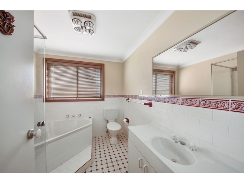 2 Hannah Place, Mount Annan NSW 2567
