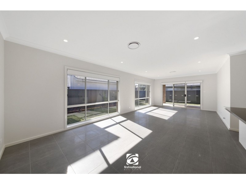 20 Garnsey Avenue, Oran Park NSW 2570