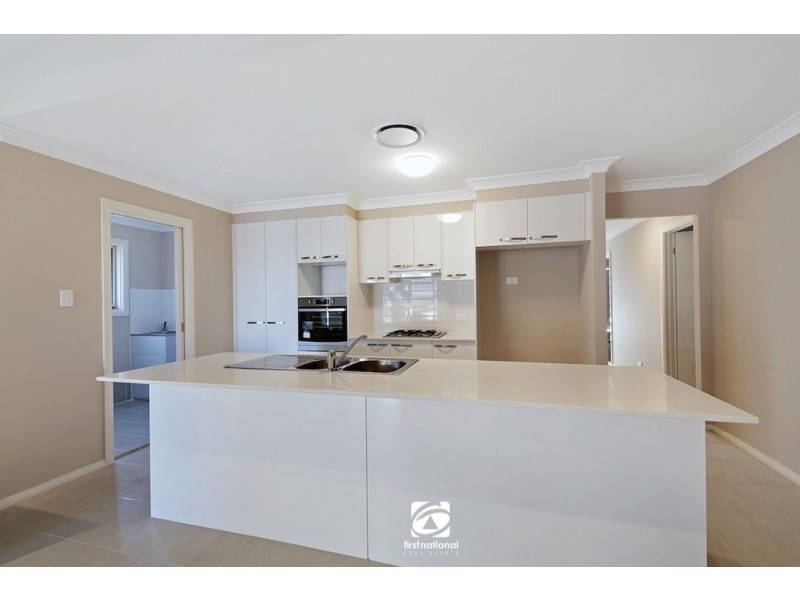 16 Parrott Street, Elderslie NSW 2570