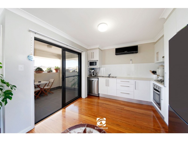 4 Sylvester Lane, Gregory Hills NSW 2557