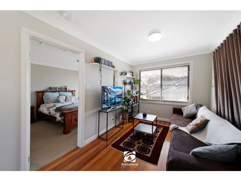 4 Sylvester Lane, Gregory Hills NSW 2557