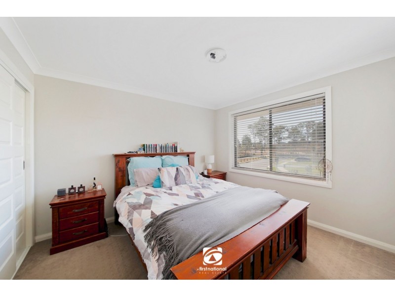 4 Sylvester Lane, Gregory Hills NSW 2557